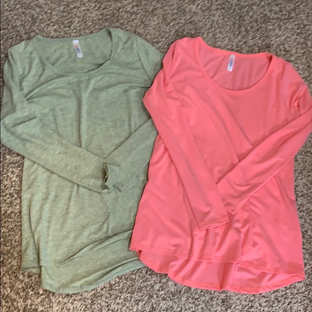 Bundle of Two Lularoe Lynnae Tops